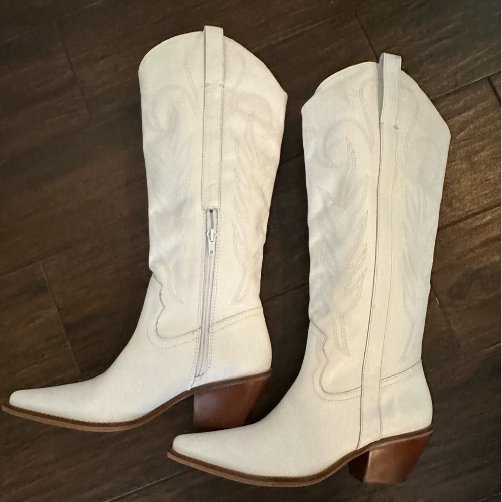 Matisse Agency cowboy boots